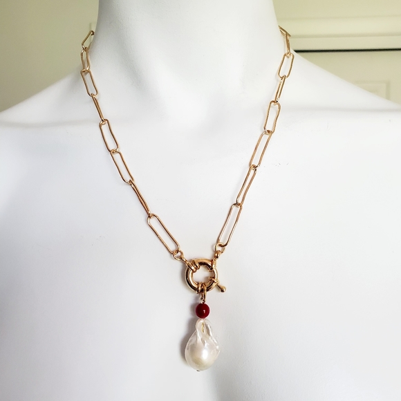Jewelry - Boho Asymmetric Rough Pearl Necklace - Gold change